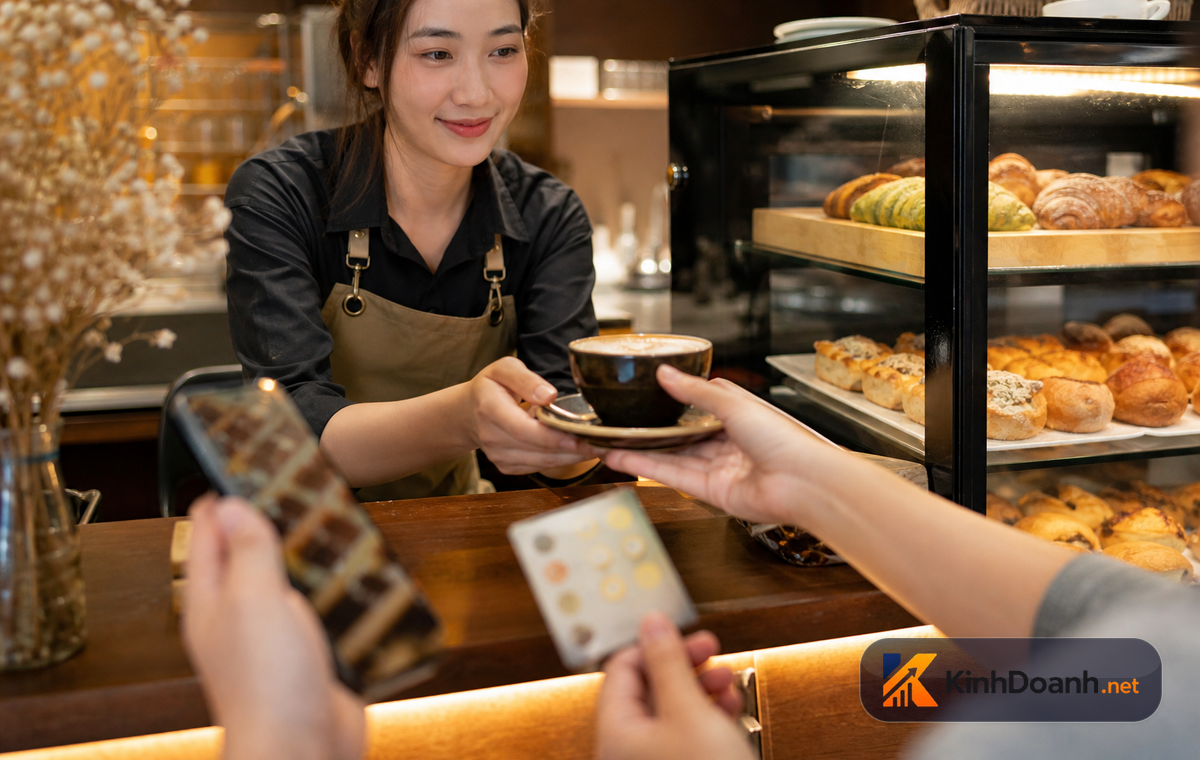 Third place, loyalty và trải nghiệm F&B của Starbucks