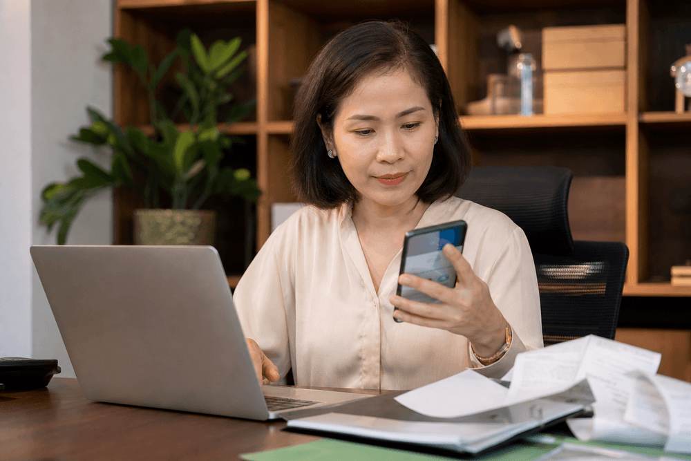 Chủ shop tự kê khai và chuẩn bị chứng từ nộp thuế