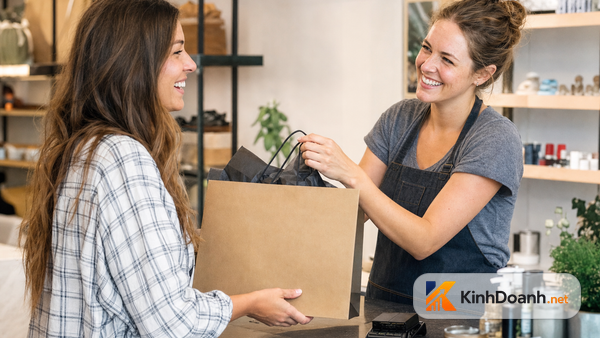 Kinh doanh 101: Bí mật CLV - Tại sao shop lớn sẵn sàng chịu lỗ ở đơn hàng đầu tiên?