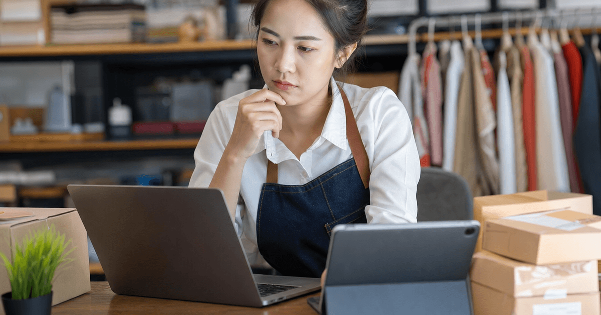 Bán hàng nên xây website riêng hay bán trên sàn TMĐT? So sánh thật 2026