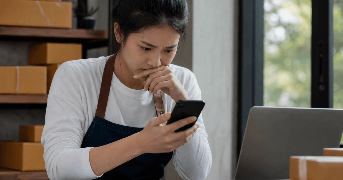 Xử lý đánh giá xấu, review 1 sao: cách phản hồi để giữ khách và cứu shop
